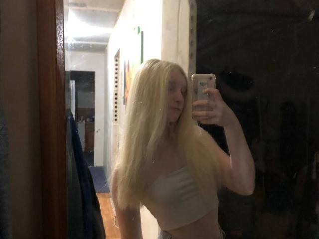 HyacinthBellin - Live porn &amp; sex cam - 29337089