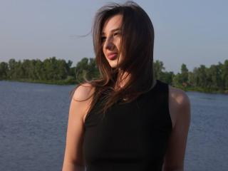 Yksityiskohtaiset tiedot mallista LioraFely