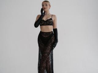 Yksityiskohtaiset tiedot mallista CandiceDias