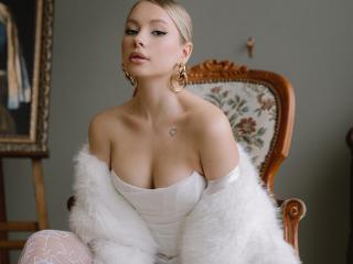 Ver la ficha detallada de CandiceDias