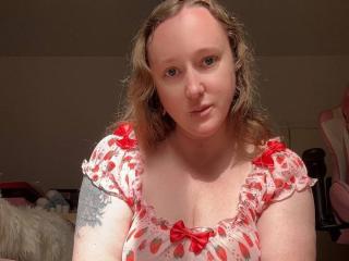 Yksityiskohtaiset tiedot mallista GoddessKisica