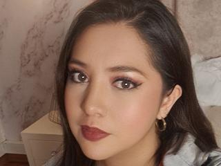 Yksityiskohtaiset tiedot mallista PaulaAnd