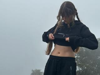 См. подробные сведения о модели UwuMaddiee