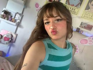 См. подробные сведения о модели UwuMaddiee