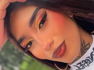 См. подробные сведения о модели DariannaArtehortua