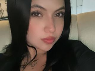 См. подробные сведения о модели NyraVanel