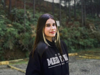 Ver la ficha detallada de KatieDesirX