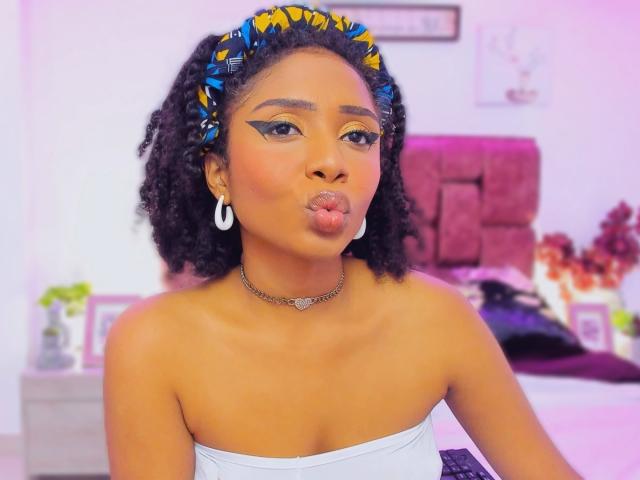 MeganWlliams - Live porn &amp; sex cam - 29343887