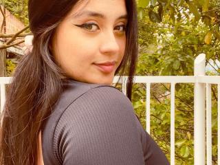 См. подробные сведения о модели AnnyBentleii