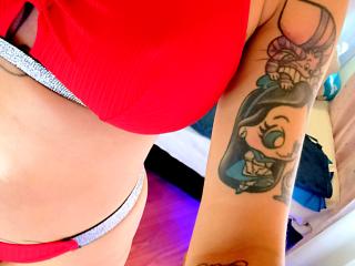 Ver la ficha detallada de SaraleePoison