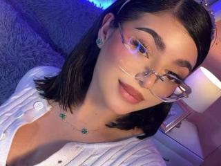 См. подробные сведения о модели NikkyHearts