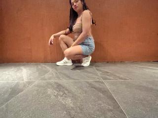 См. подробные сведения о модели EsaMarie