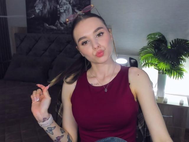 EmelyHailey - сексуальная веб-камера в реальном времени - 29347073