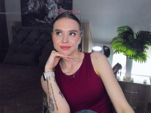 EmelyHailey - сексуальная веб-камера в реальном времени - 29347076