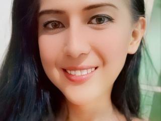 См. подробные сведения о модели LovelyTransMayie