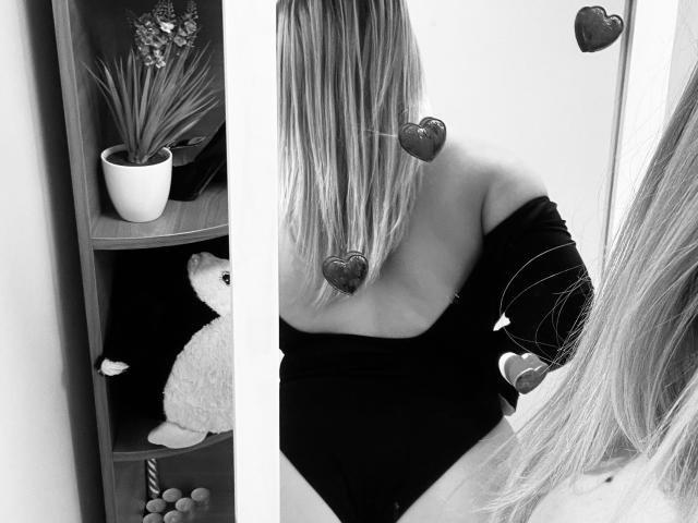 DiLaria - Live porn &amp; sex cam - 29347808