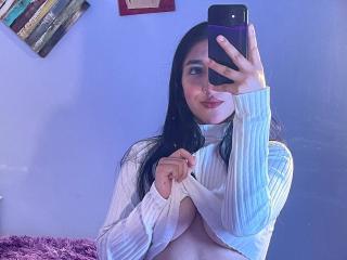 Ver la ficha detallada de YviTaylor