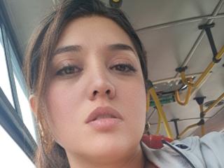 См. подробные сведения о модели PaulaAnd