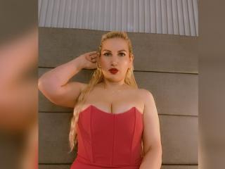 Ver la ficha detallada de GiuliaAddams