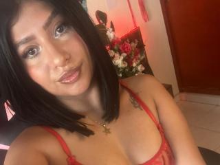 См. подробные сведения о модели ZarayWhitMoreLove