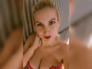 Fișa detaliată a GiuliaAddams