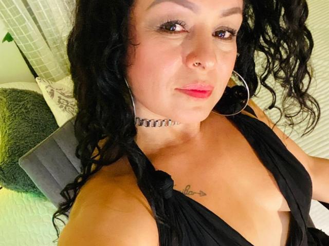 marcelalux - Live Sex Cam - 29351789