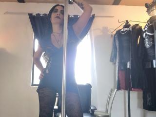 См. подробные сведения о модели DivaMarie