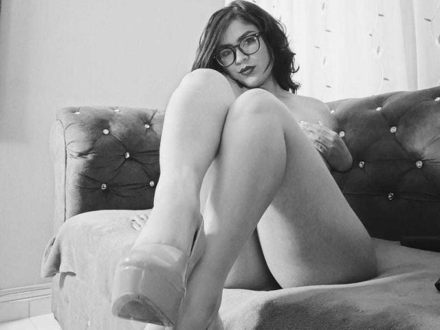 VioletteBlake - Sexe cam en vivo - 29354000