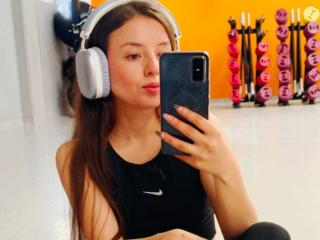 См. подробные сведения о модели VioletaNova