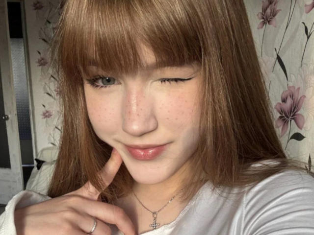 CorinaMakinster - Live porn &amp; sex cam - 29354405