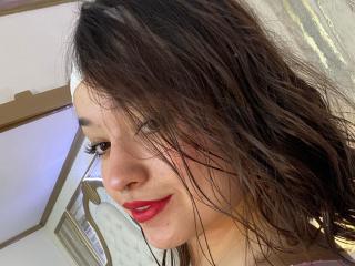 Ver la ficha detallada de AnikaFleur