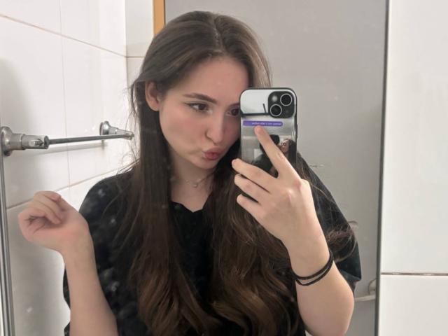 EmillyCarter - Live porn &amp; sex cam - 29355482