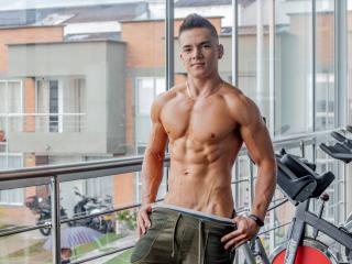 Fișa detaliată a AydenMillerHot