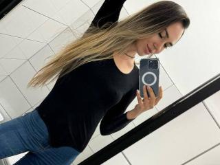 Ver la ficha detallada de AraiaSheri