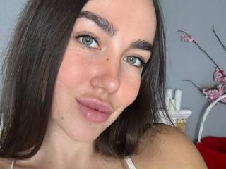 Ver la ficha detallada de AraiaSheri