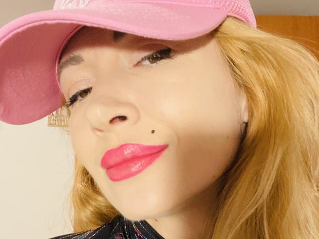 LunaBrice - Live porn &amp; sex cam - 29357930