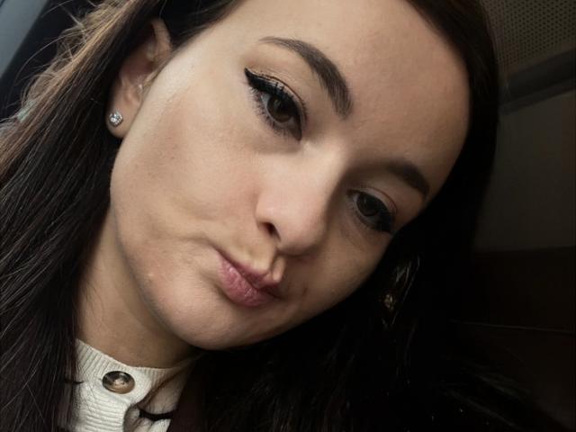 Dionisia - Live porn &amp; sex cam - 29357966