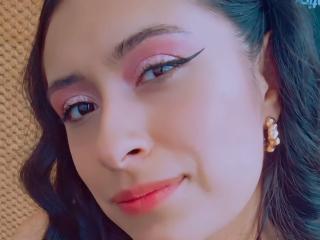 Fișa detaliată a RoxanneHan