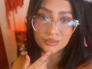 Ver la ficha detallada de ZarayWhitMoreLove