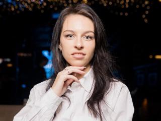 Fișa detaliată a EmmaNoa