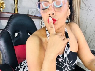 Fișa detaliată a AmberNixxy