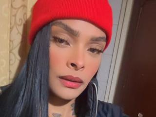 Ver la ficha detallada de EmmaEbony