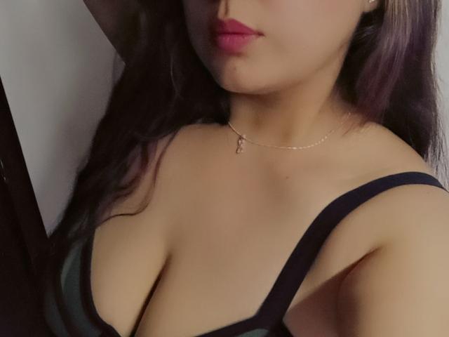 TianaWow - Live sex cam - 29360441