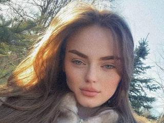 Fișa detaliată a AnisaHealey