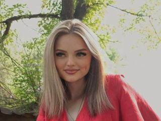 Ver la ficha detallada de AnisaHealey