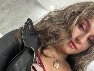 Ver la ficha detallada de MilaGonz