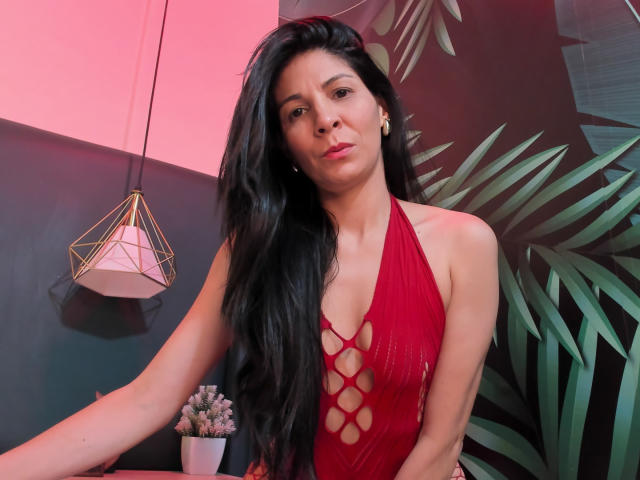 EliseBell - Live Sex Cam - 29363966