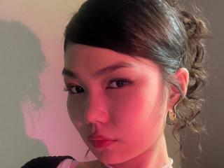 Ver la ficha detallada de AmeliyaAyrton