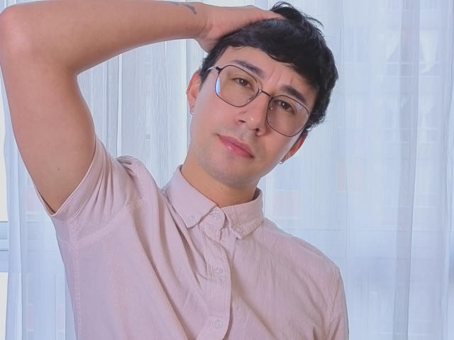 OliverHot69 - Live porn &amp; sex cam - 29367143