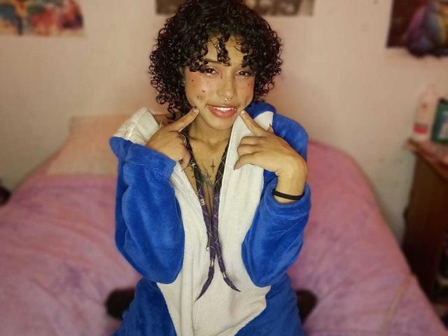 LunaKeller - Live sex cam - 29368805